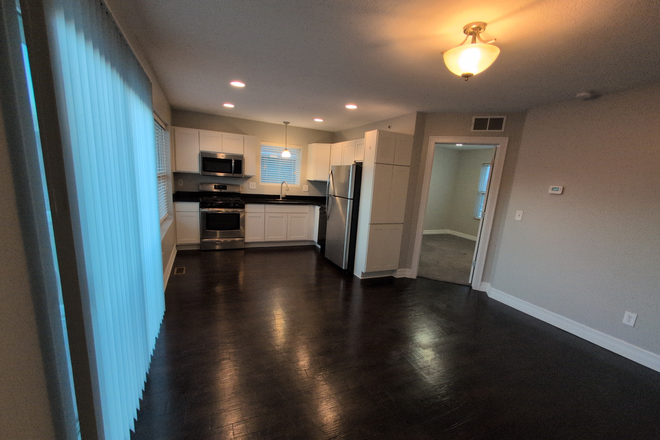 Kitchen - The Cottages