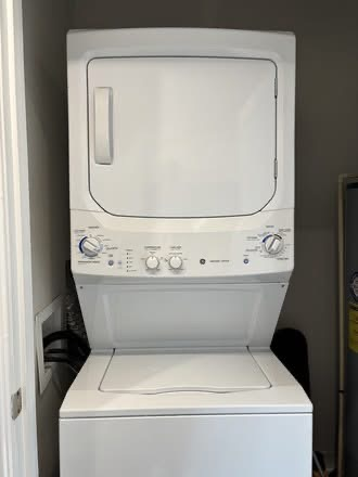 In unit dryer/washer - Flats at 4200 Apartments