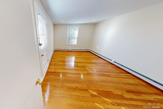 visit hubrealtyproperties.com - Spacious 2 bedroom on lovely side street, in Brookline Apartments