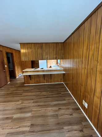 Eat in Bar - Cedar Ridge Apartments