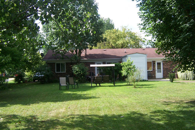 back - 930 & 932 Tollgate Drive Duplex Duplex