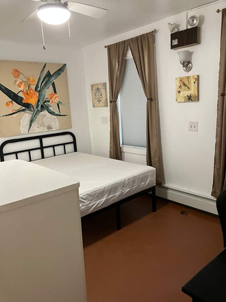 Room1, 1st floor - Location/convenient, private rooms available, includes all utilities, free laundry ,and WIFI Apartments