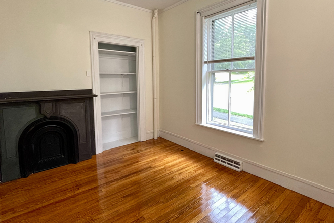 Bedroom - 61 Gray Street Apartments