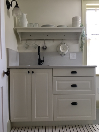 Kitchenette. Quartz countertop - *NEW* 10min walk to BC Law&shuttle/Sunny, quiet, safe, cozy. Util/laundry inclu. No fees. Pkg avail. Apartments