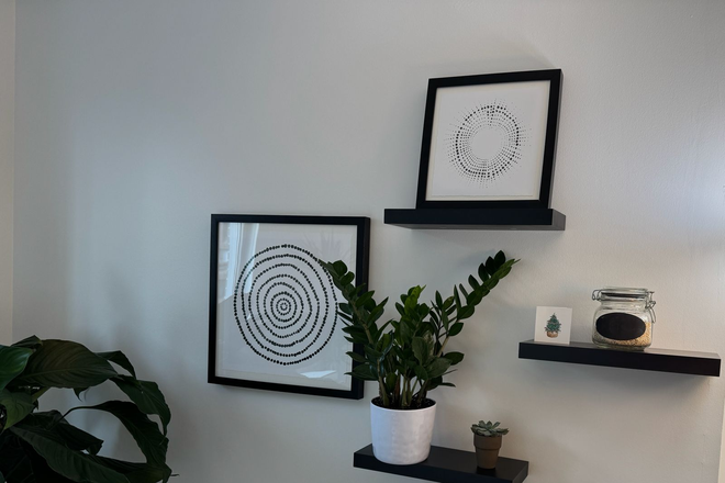 Office - wall décor - Harvard Graduate Housing - Clean, Bright, and Airy - 2BR (1BR + office) Furnished Apartment