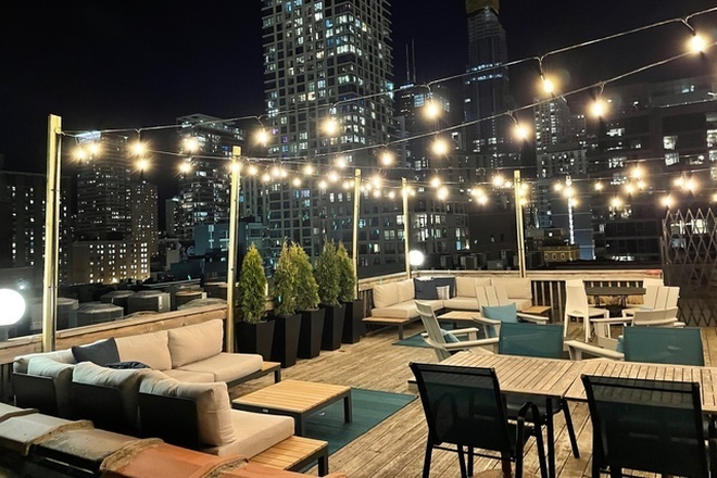 Rooftop - Furnished 1 Bedroom River North Loft