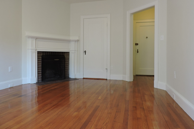 1 - 1 bed 1 bath close to Harvard, available now! Apartments
