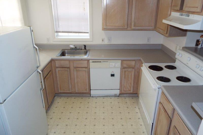 Kitchen - Private Rooms With Bathroom Near NCSU in University Woods – All Utilities & Internet Included! Condo
