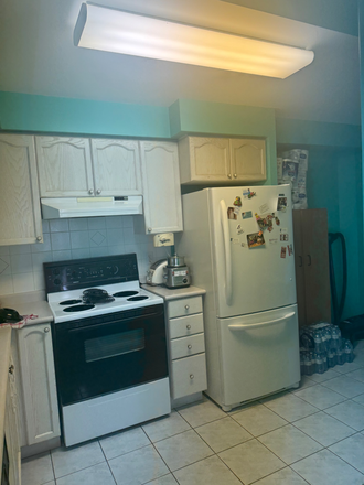 Kitchen - Furnished 2-Bedroom Condo for Rent – Direct Access to Finch Subway