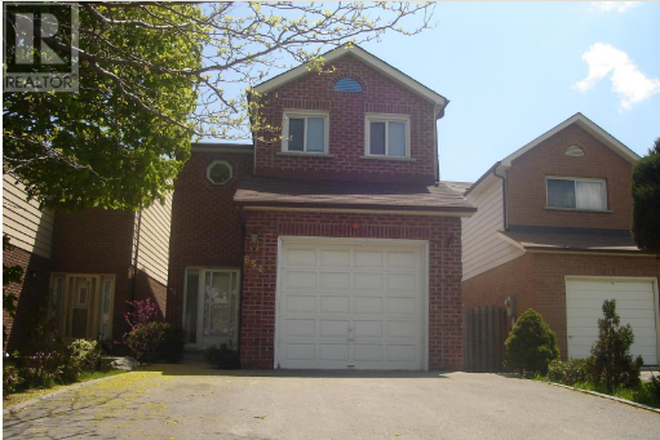 Street View - 1 Unfurnished Bedroom in 4-Bedroom House with Laundry Directly off Burnhamthorpe