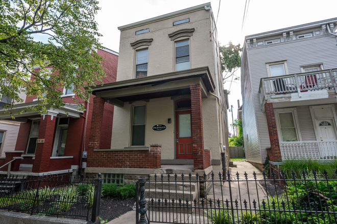 2716 Jefferson Exterior - 2716 Jefferson Ave