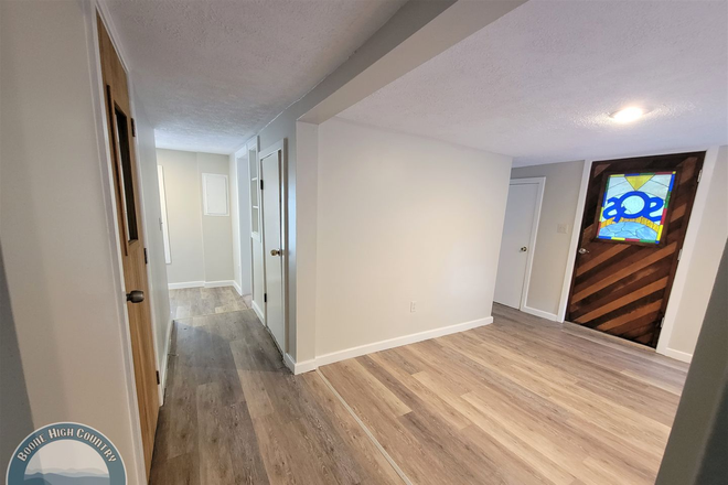 Photo - Charming 2 Bedroom Home --- Walking Distance to Campus!