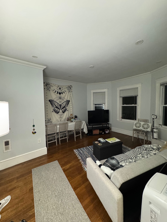 Living room - Apartment close to Stonybrook St.