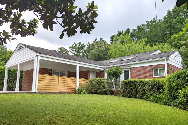 Front - Furnished Bedroom - Walk to Emory