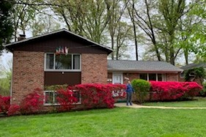 front yard & front of house - house close to bus line that runs directly to Falls Church East station on Orange Line