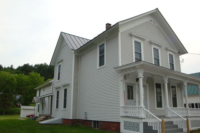 119 N. Windsor Street House - Manning Apartments