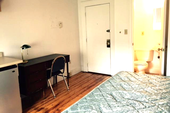 visit hubrealtyproperties.com - Handy studio on quaint Beacon Street Apartments