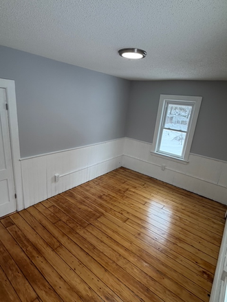 bedroom 2 - 5 Bedroom unit in duplex Duplex