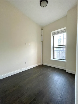 Available bedroom with fire escape access - Looking for third roommate to join our lease in July! Apartments