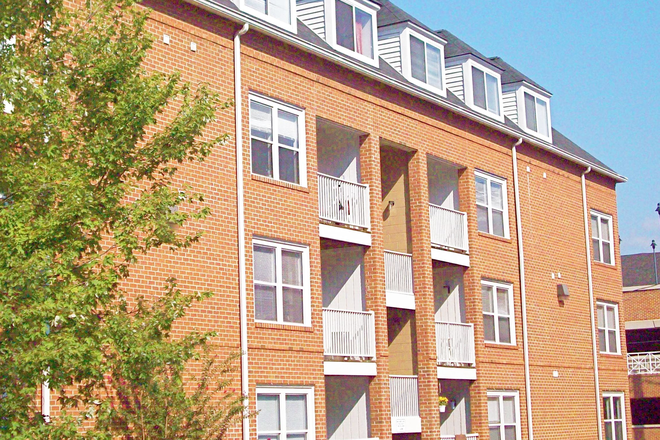 Front Photo - The Grove at the Corner