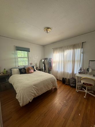 Bedroom - Student House