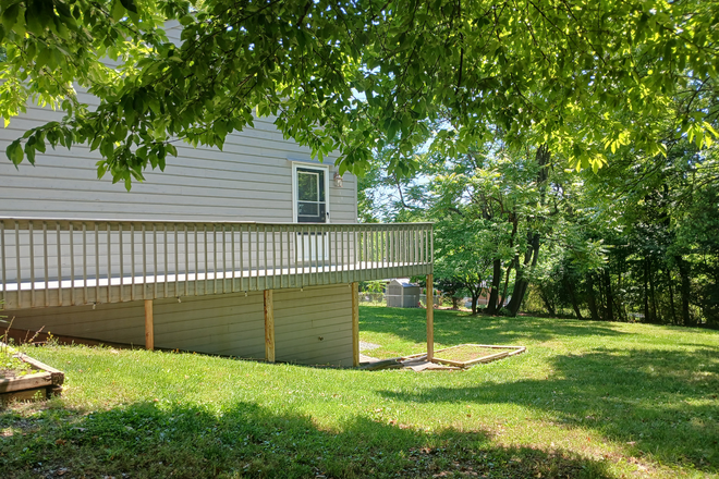 apartment access - 2bed, 1bath w/ double vanity, in unit laundry, kitchenette, walking trails House