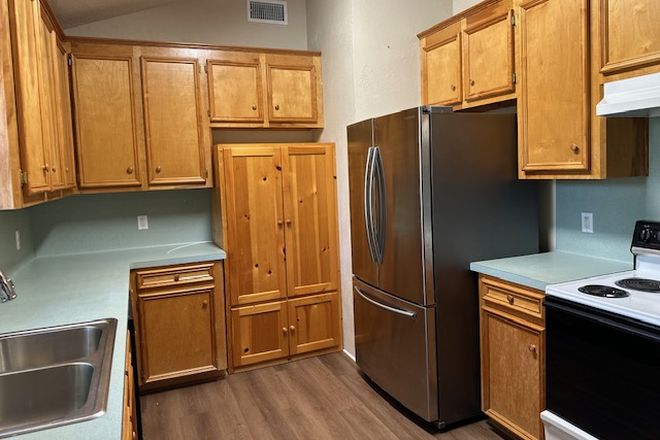 Kitchen - QUAINT CABIN House