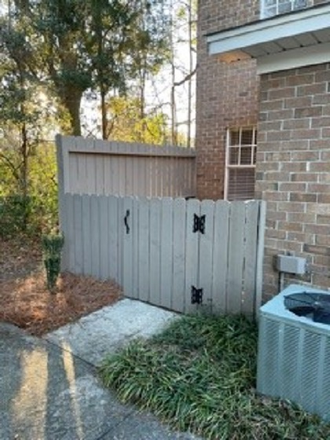 Back patio - Creekpoint Townhome