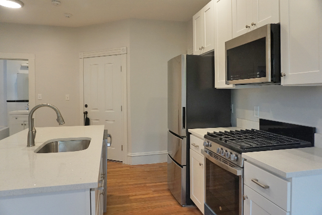 Kitchen - Renovated 3-Bed Near Porter & Harvard | Available 7/1! Apartments