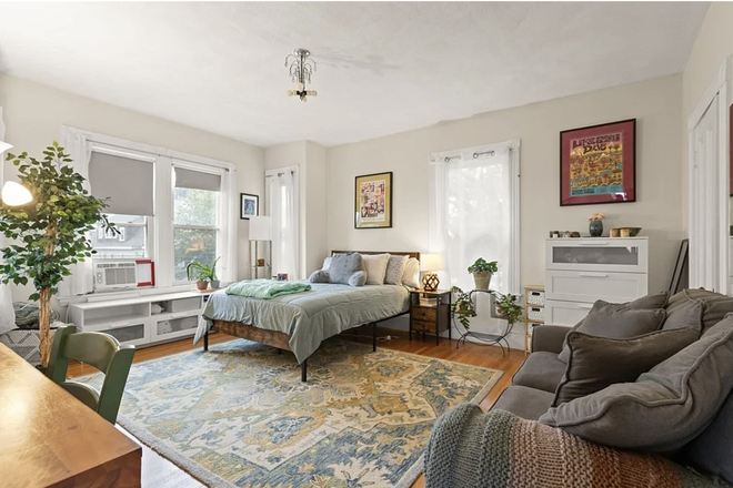 Bedroom for sublet - Summer Sublet in Brighton