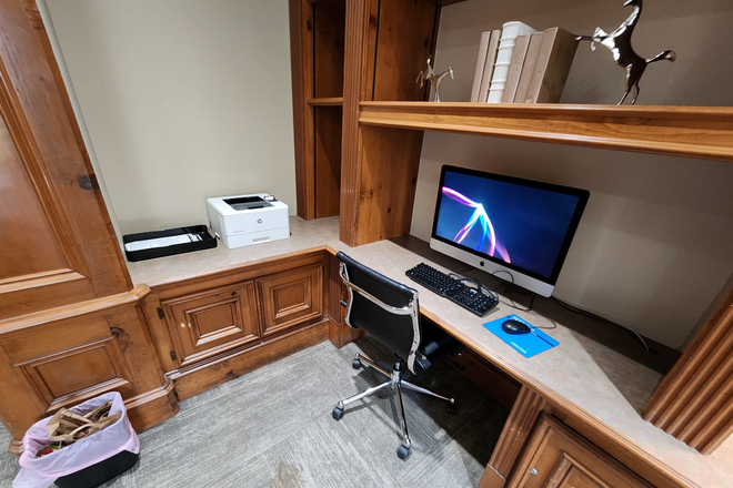 Study Room - Village At West University Apartments