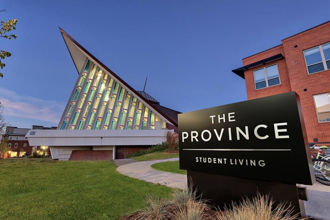 Province - High-End 4×4 Apartment Re-Lease in Prime Boulder Location