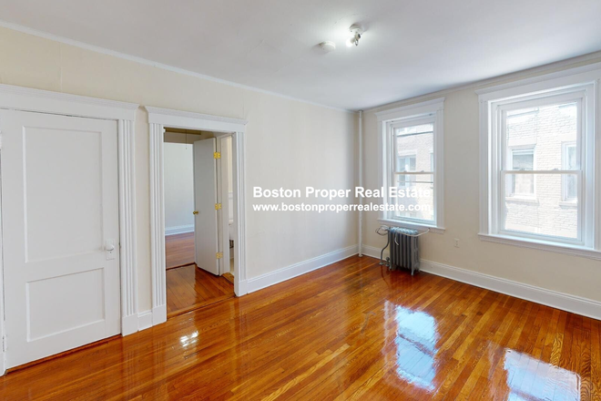 a - NO FEE AND HALF MONTH FREE RENT Apartments