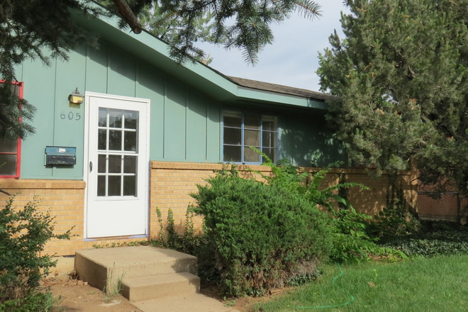 605 S. 40th - 605 S. 40th St. (5BR/3BA) House