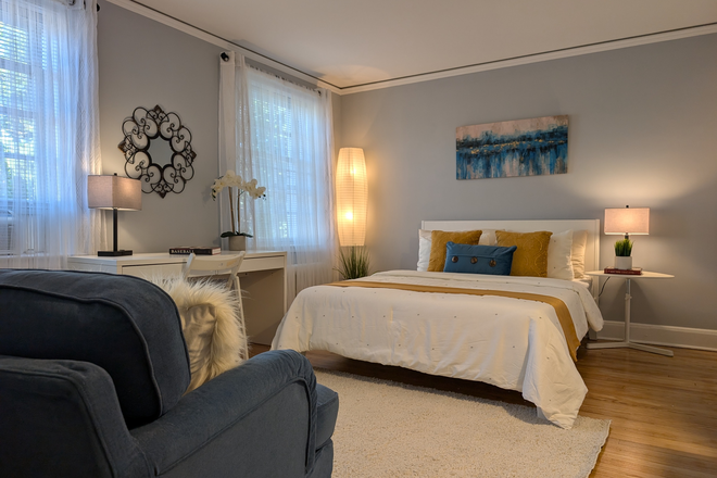 Room - Furnished studio apt-Palmer Square-Princeton