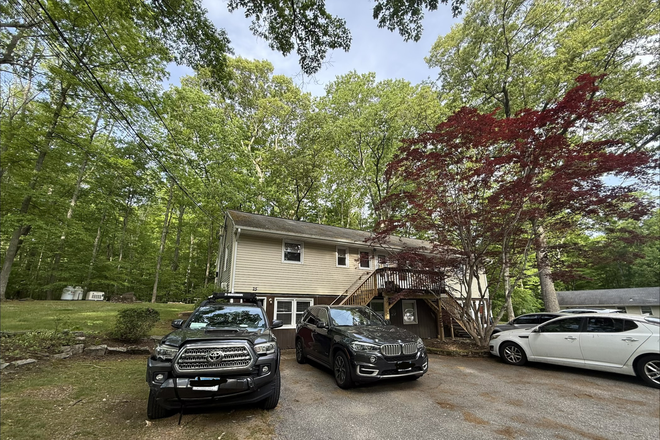 Outside street view; we are unit 25 on the bottom left. - Woods Edge Apartments