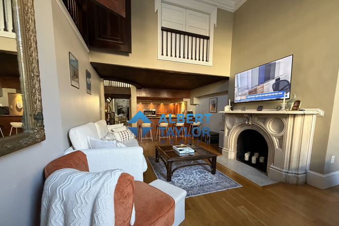 Open Area - FREE LAUNDRY! Gorgeous 3Bed/2Bath DUPLEX! Easy Commute! Apartments