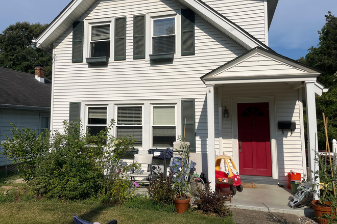 Street View - Fry's Spring Home