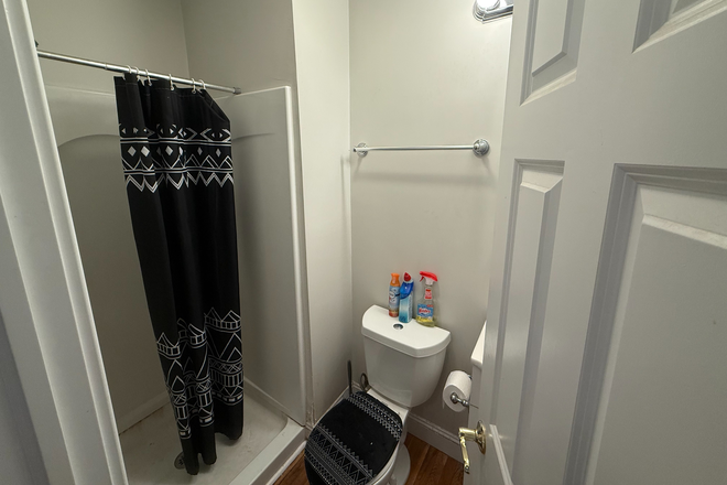 A private bathroom - LaCourt Realty LLC Apartments