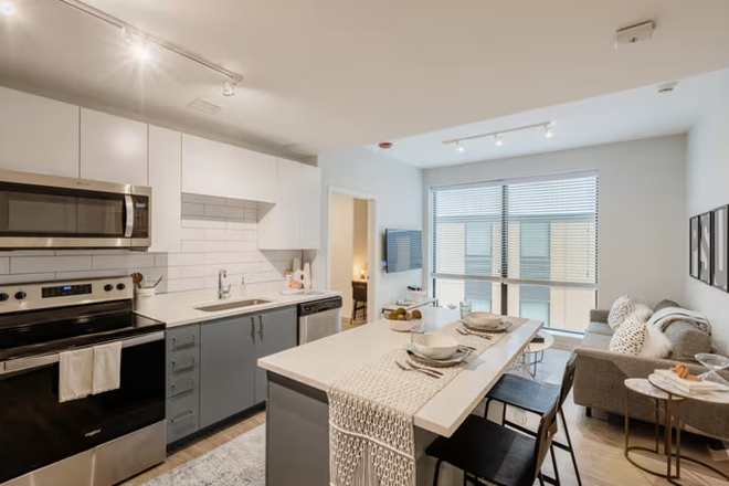 Kithcen - The Maxxen State College Private Bed & Bath