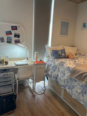 Bedroom - I am subleasing my Vox apartment - Phase 2, super close to campus, roommate is a spring admit!