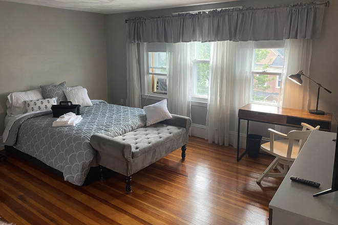 Room 2: Windows - Furnished Room for Rent $1,400 per month All Inclusive (East Boston) House