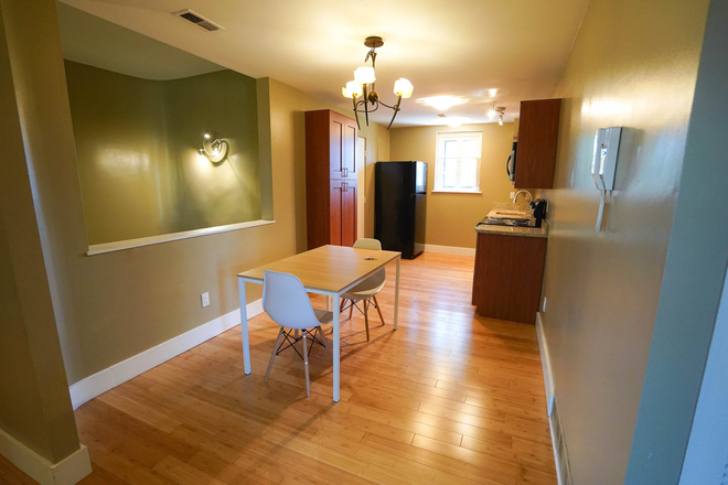 Dining Room - 615 Westgate Ave #C 63130 Condo