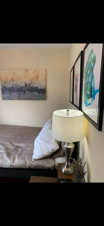 Bedroom - Private room and bedroom for rent