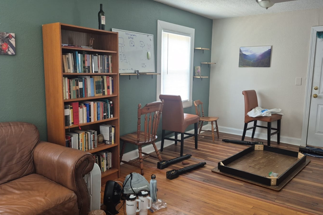 Living Room - Poplar West