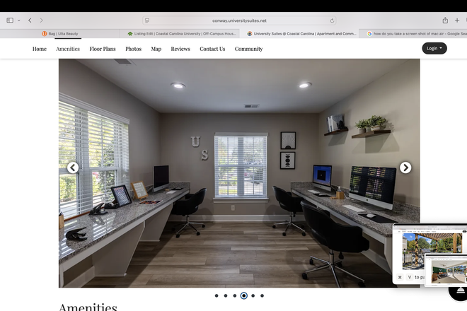 Computer and study center - University Suits Townhome
