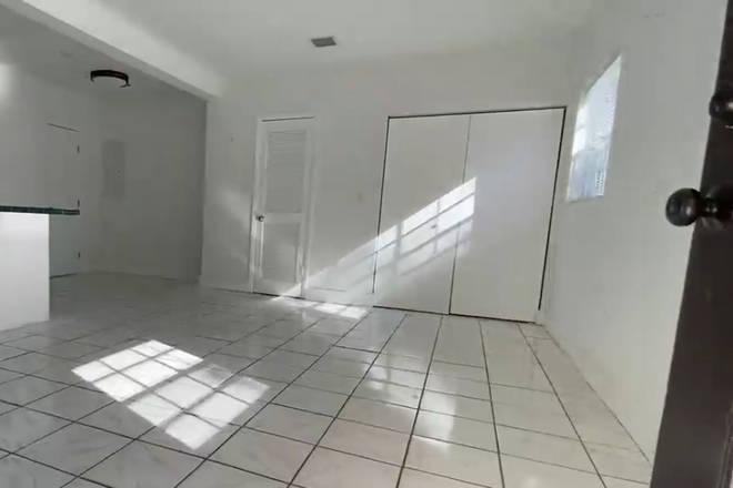 Bright and cozy living space as you enter the front door - Cozy and walk-able 2-bedroom house