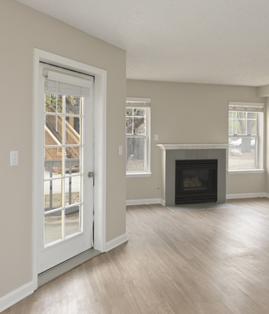 Living room - Verdant Apartment near East Campus