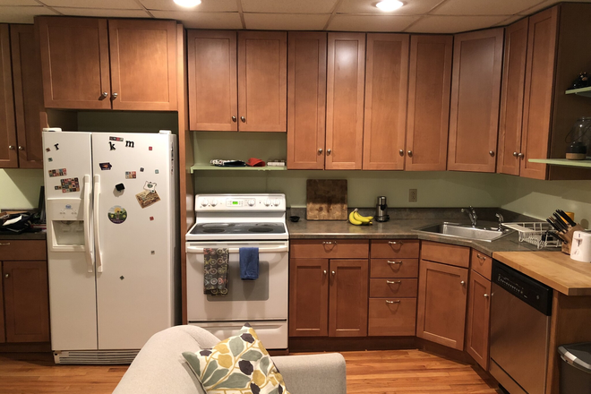 xx - Fenway 1 Bed - Aberdeen St Condo