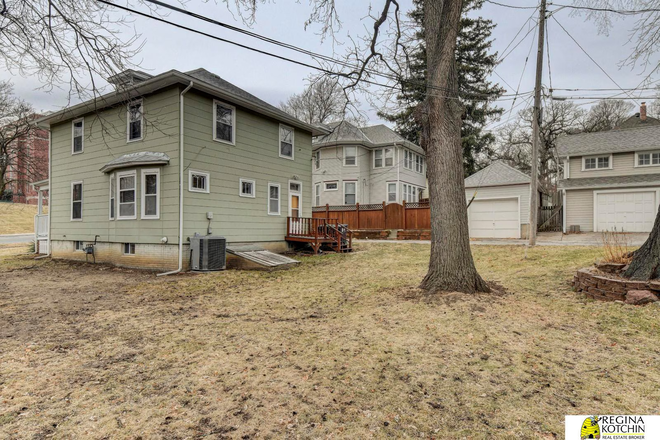 Backyard - Bemis Park House